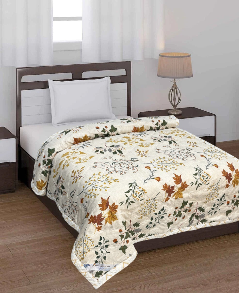 Leaf Aura 180 GSM AC Room Reversible Double Bed Comforter